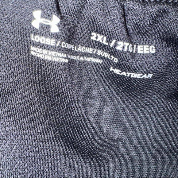 Under Armour Play Up 3.0 Women's Black and White Shorts NWOT - Picture 5 of 6